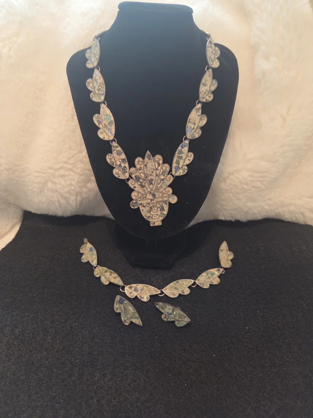 Sterling silver (Over 2 Oz) Turquoise inlaid Statement Necklace Set